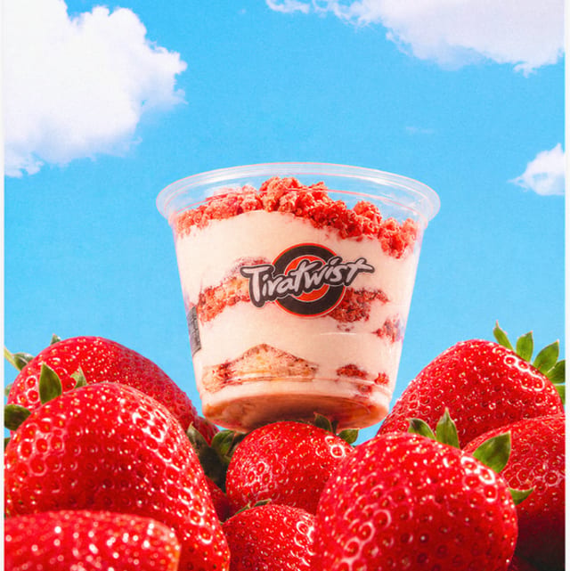 Strawberry - Tiratwist Dessert.